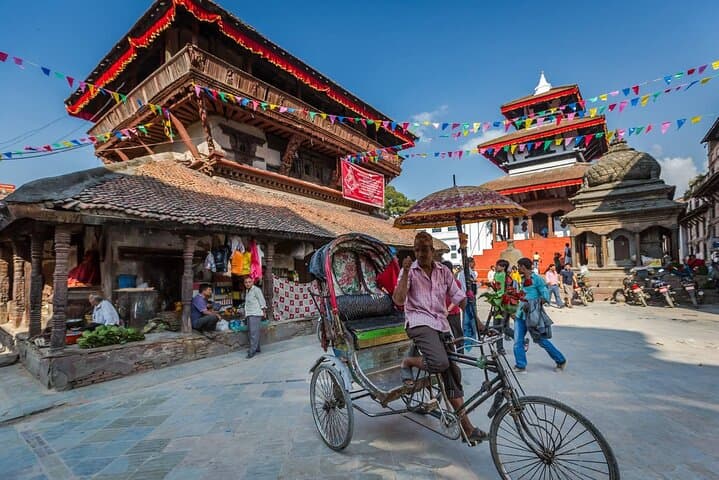 Night Tour of Kathmandu Durbar Square with Rickshaw Ride