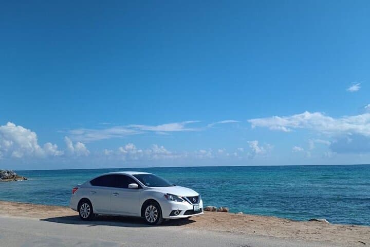 Economy Private Transfer from Tulum to Cancun Airport – Safe