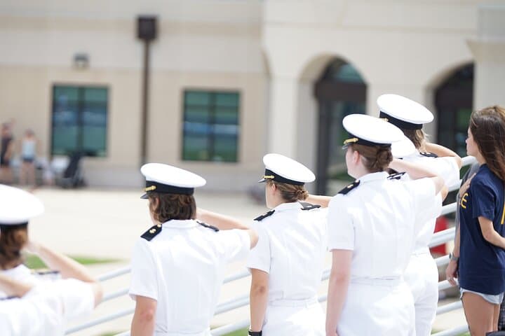 Colonial Annapolis and Naval Academy Half Day Private Bus Tour