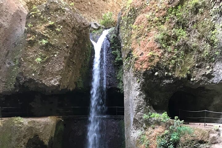 Levada do Moinho and Levada Nova - Private