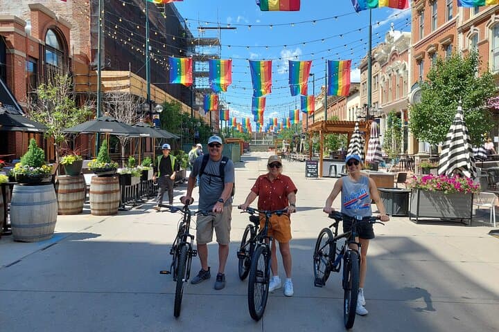 Denver's Highlights on 2 Wheels
