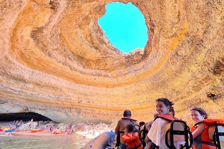Benagil Caves & Praia da Marinha with multilingual guide