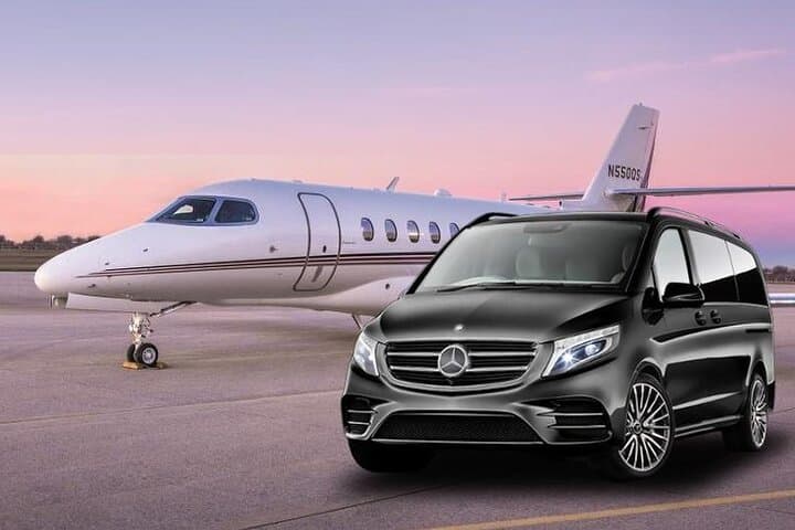 Private Danube Port Airport Hotel Transfer from and to Bucharest