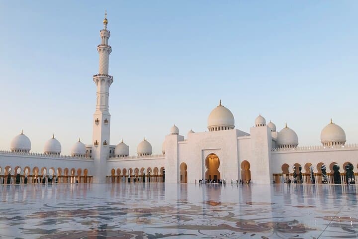 Full Day Private Shore Tour in Abu Dhabi from Abu Dhabi Port