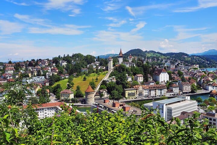 Lucerne in Two Hours: A Timeless Old Town Walk