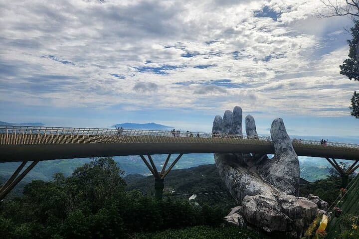 Golden Bridge - Private Guided Tour from Da Nang or Hoi An City
