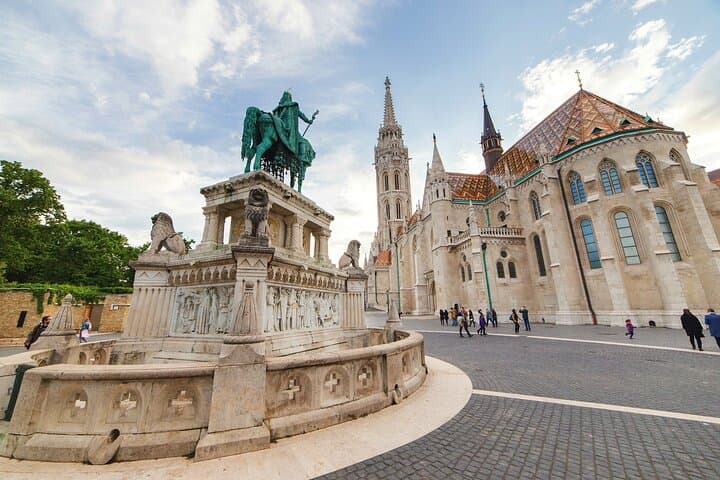 4 hour Budapest Walking Tour
