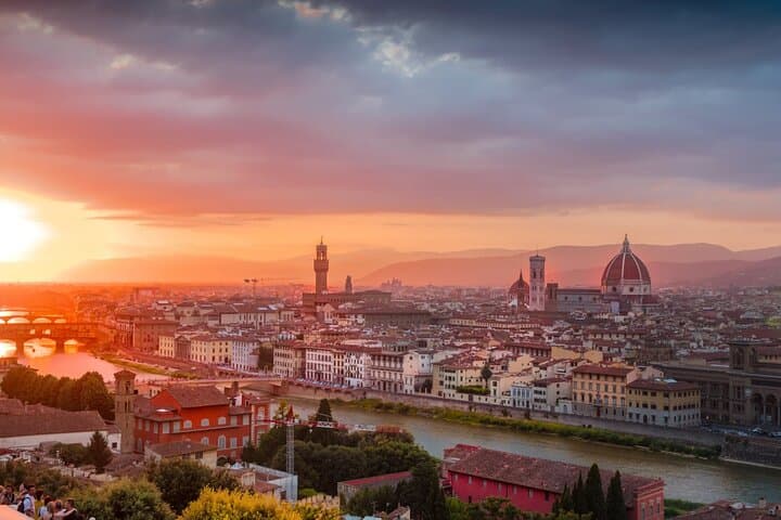 Florence Unveiled: A Spectacular Walking Tour Experience + Ebook