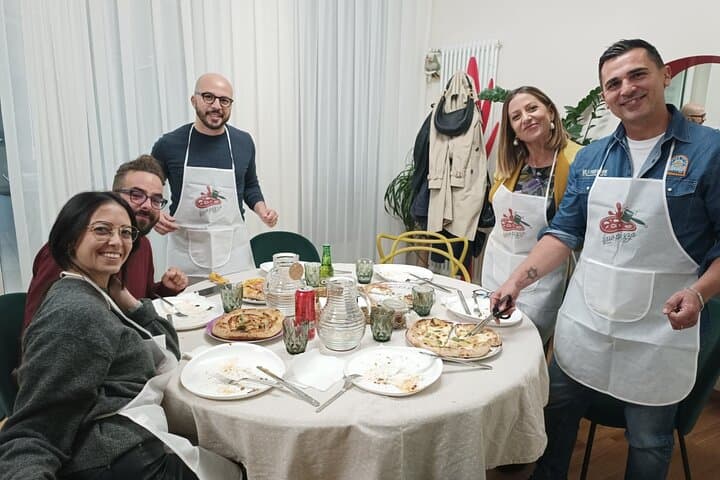 Contemporary Pizza Making Class in Catania with Alessandro