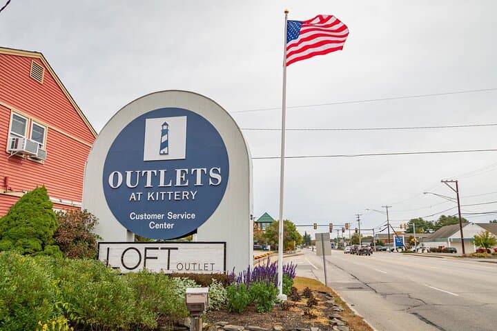 Private Shopping Tour from Boston to Kittery Premium Outlets