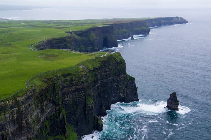 Elite Chauffeurs Services Private Luxury Tour to Cliff Of Moher