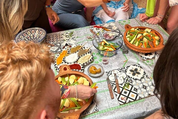 Cooking Class with Lacals in Marrakech .
