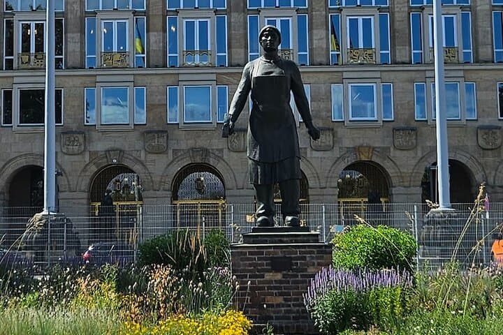 Dresden‘s Rise from Ruin: A Self-Guided Audio Tour