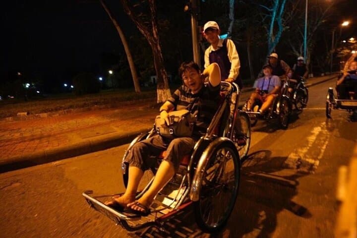 Exploring Night Street Food Tour by Cyclo wit Hue City