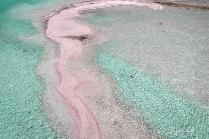 Blue Lagoon - PRIVATE ISLAND Pink sand beach and wildlife reserve