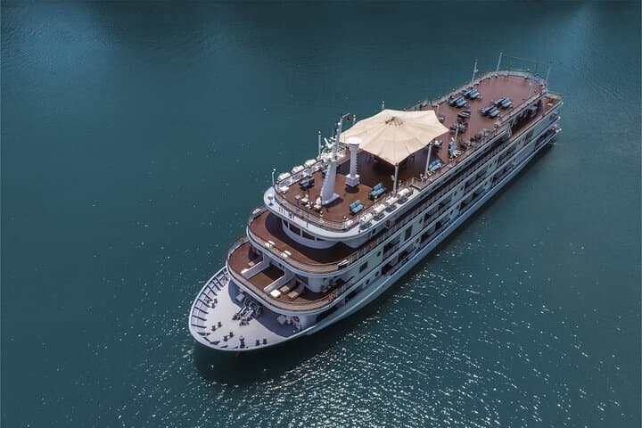 Boss Cruise 2-day Explore Halong and Lan Ha Bay from Hanoi