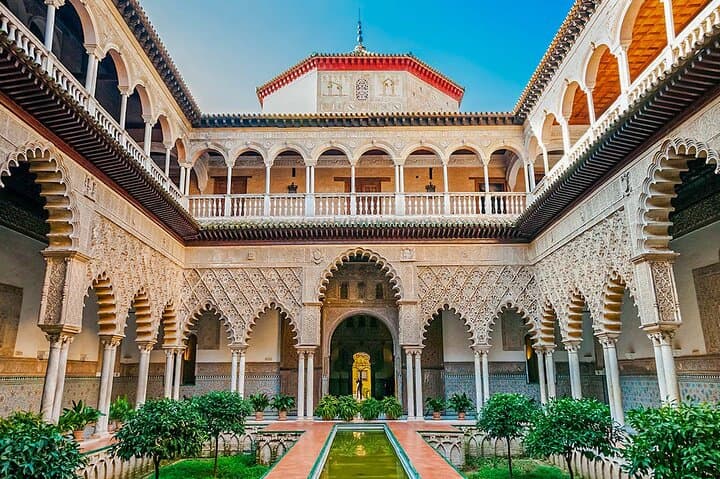Seville : Real Alcázar de Sevilla Guided Tour without Lines