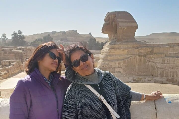 The Great Giza Pyramids and Grandmuseum