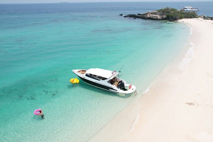 Pattaya: Private Speedboat 2-4 Islands Hopping with Lunch