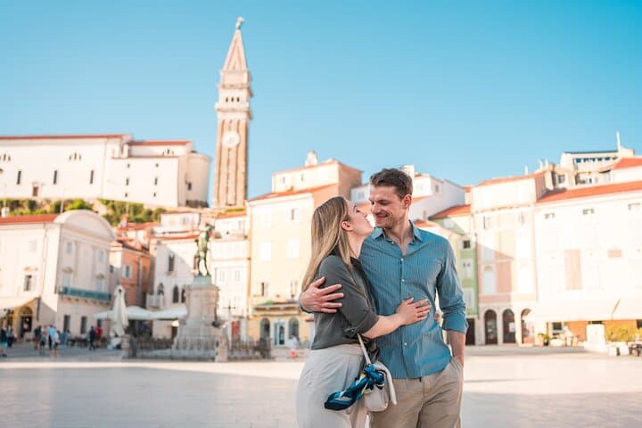 Faro Romantic Private Tour: Historic Sights & Serene Gardens