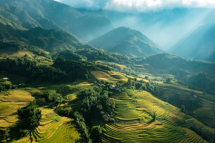 Shared Full day Sapa Trekking Adventure