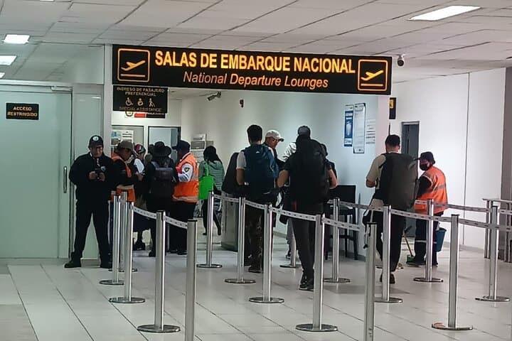 Private Transfer: Cusco Hotel to Airport