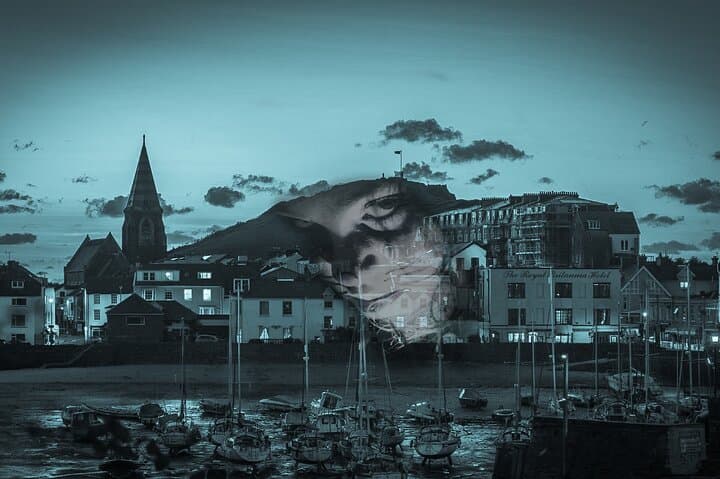 Ilfracombe Harbour Ghost Tour