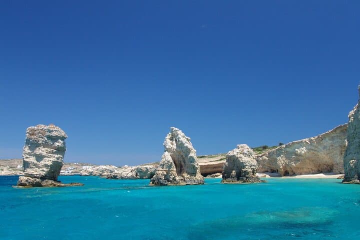 Full Day Private Boat Cruise in Small Cyclades