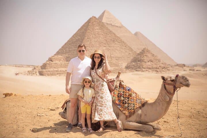 guide on site half Day tour to Pyramids Of Giza from Cairo