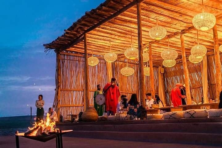 Marrakech Agafay Desert Sunset Dinner with Show and Transfer