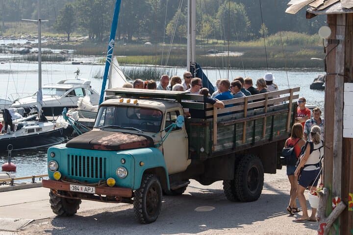 Day Trip to Prangli Island from Tallinn