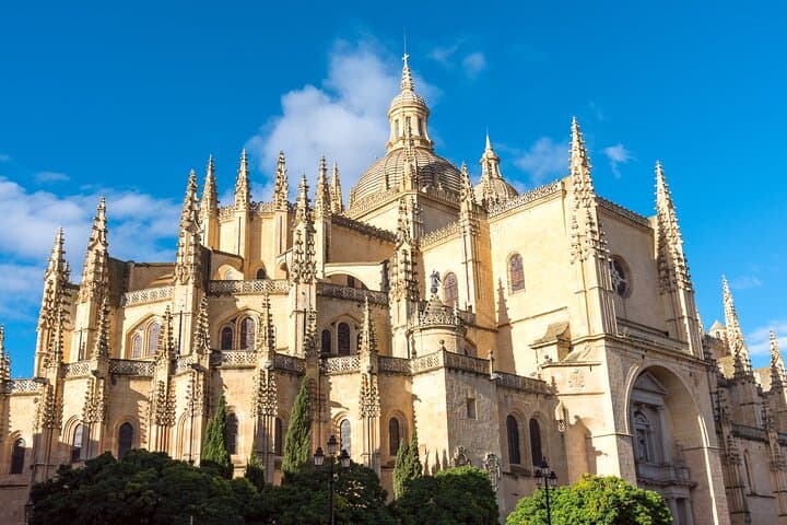 Segovia City Highlights Private Guided 3-Hour Tour