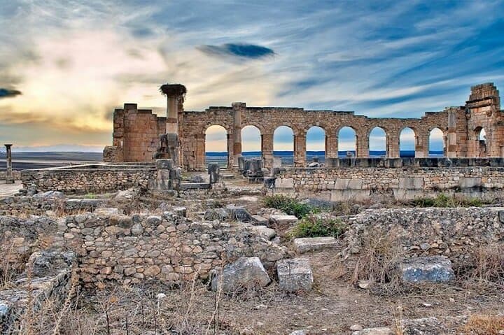 fes to volubilis and meknes day trip