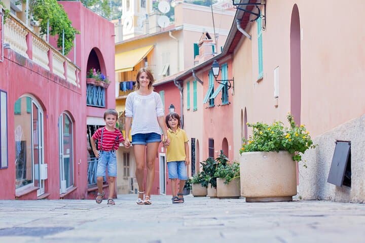 Kid Friendly Nice City Highlights Private Guided Tour