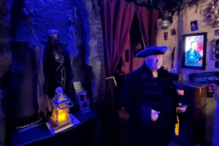 Vampire Ghost Adventures and Haunted Objects Walking Tour
