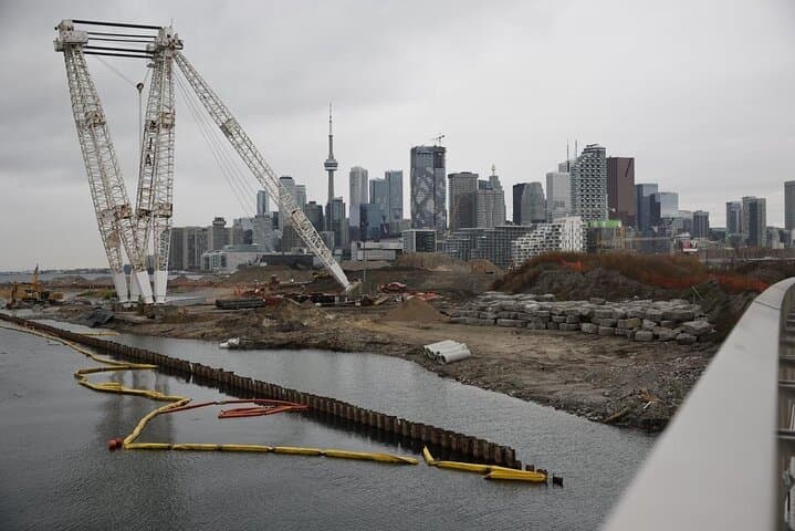 Shared Walking Tour of Urban Regeneration Project in Port Lands