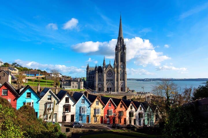 8 Day London Dublin and The Royal Atlantic by Ferry and Rail Tour