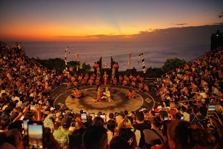 Kecak Fire Dance and Uluwatu Temple Sunset Tour