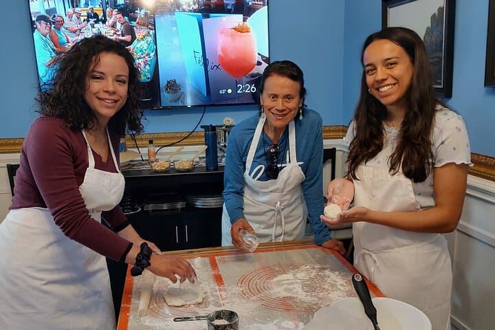 Hands-on Cooking Class in Charleston
