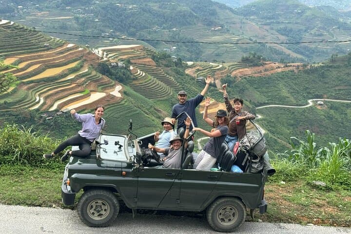 Ha Giang Army Open Air Jeep 2 Days Get Off the beanten path