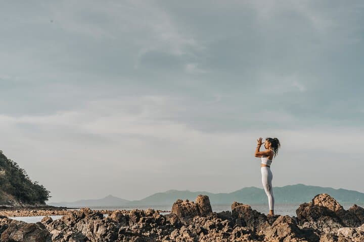 Beginner-Friendly Hips & Arm Balances Workshop – Koh Samui Yoga
