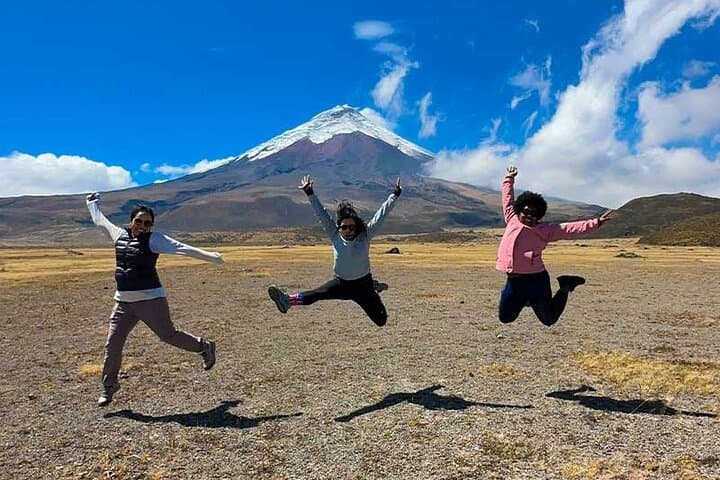 Cotopaxi and Banos 2-Days From Quito