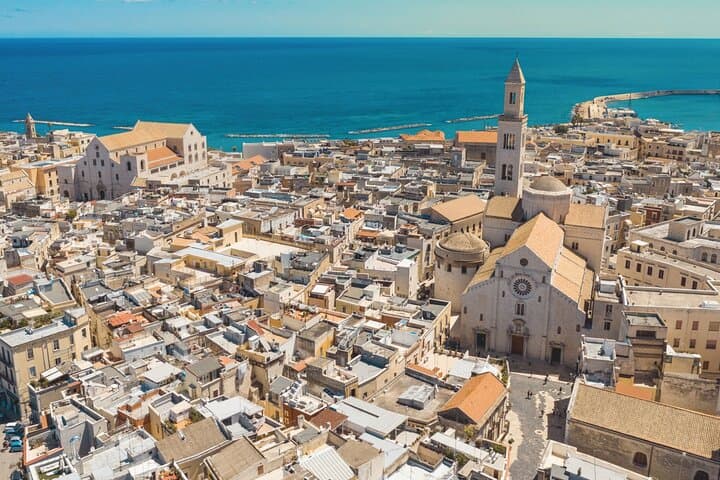 Bari Walking Tour with Audio and Written Guide by a Local