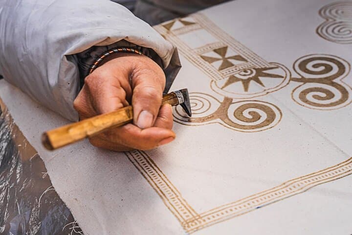 Batik Making in Sa Pa: Learn, Paint & Take Home Your Masterpiece