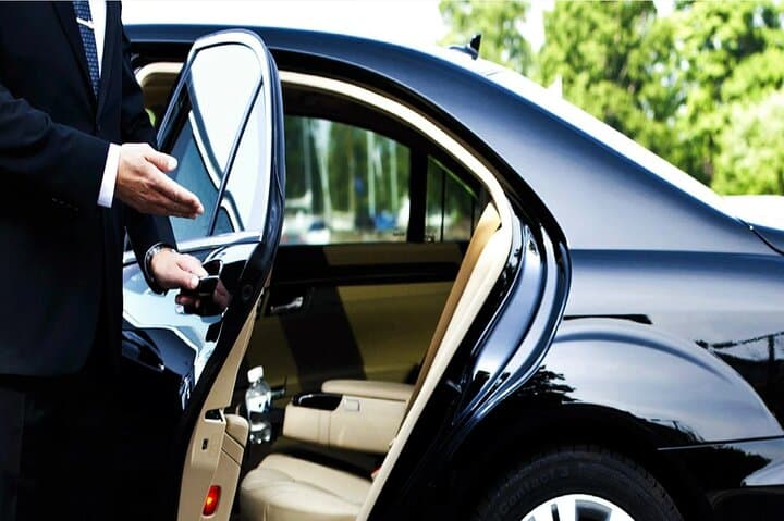 Fes Airport Transfer (one way) + Free SIM Card: Stay Connected