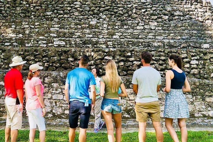 Costa Maya: Mayan Ruins Excursion & Beach Club