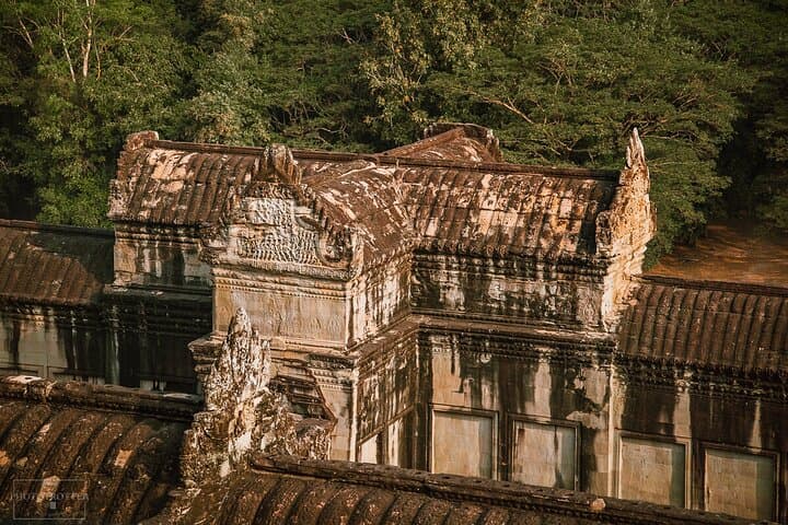 Full Day Angkor Wat Sunrise Tour with Guide from Siem Reap
