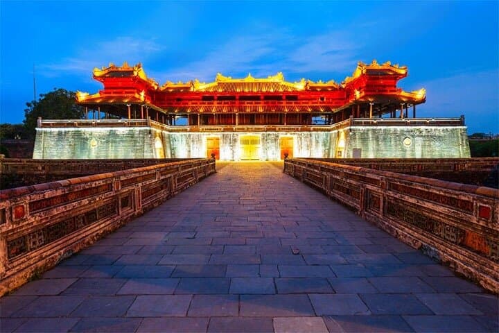Hue Imperial City Hai Van Pass Full Day Tour