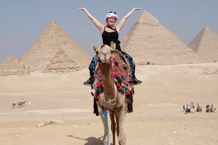 Giza Pyramids Private Visit