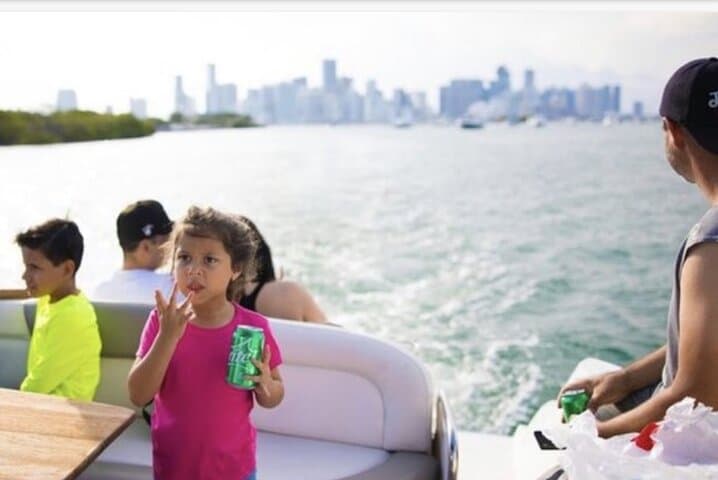 Miami Beach Boat Rental: Unforgettable On-Water Experiences